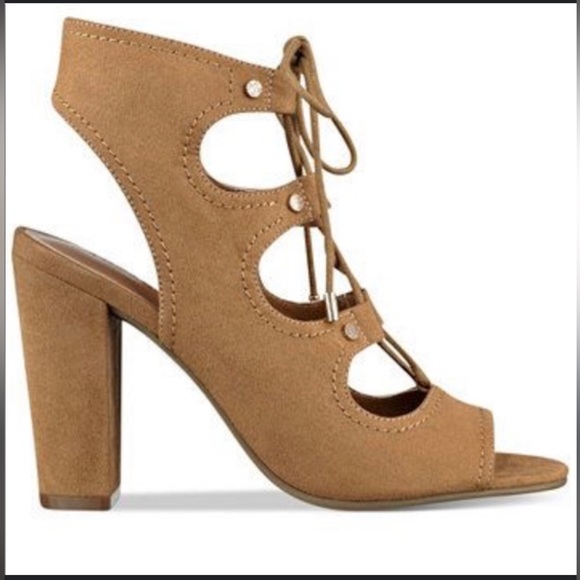 Indigo Rd. women suade heels size 7M - Picture 1 of 6